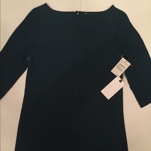 Green quarter length sleeve dress